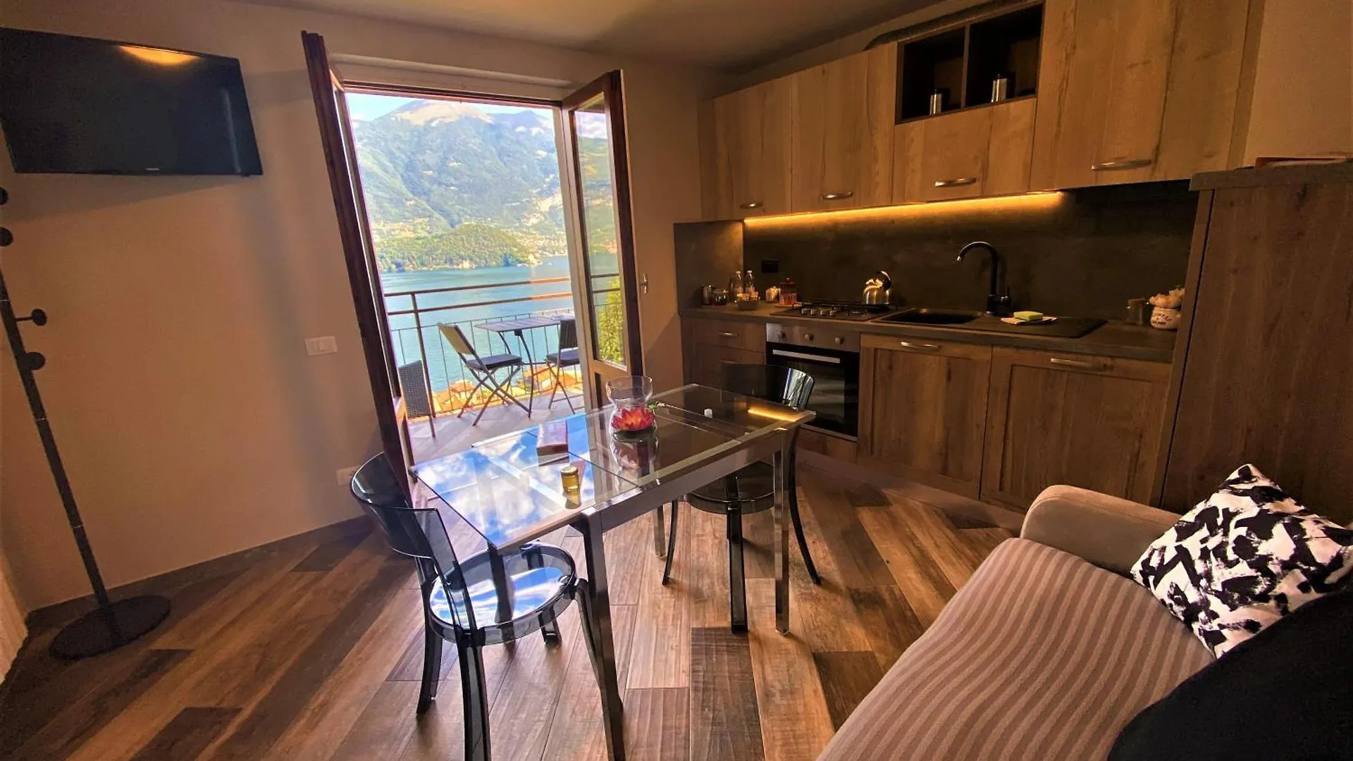 Il Bellavista Lejlighed Lezzeno 0*,  Italien